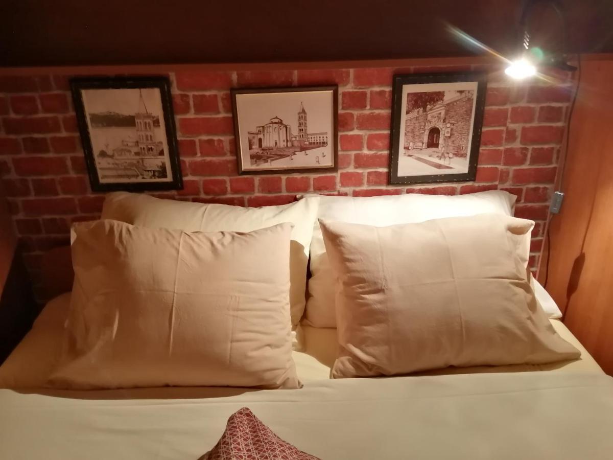 Apartments Tamara Sukošan المظهر الخارجي الصورة