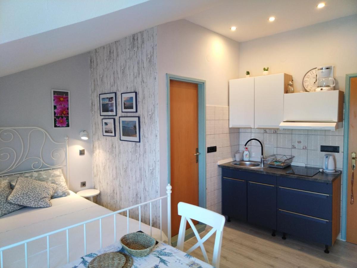 Apartments Tamara Sukošan المظهر الخارجي الصورة