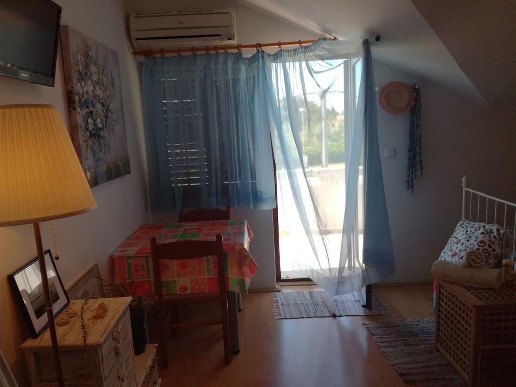 Apartments Tamara Sukošan المظهر الخارجي الصورة