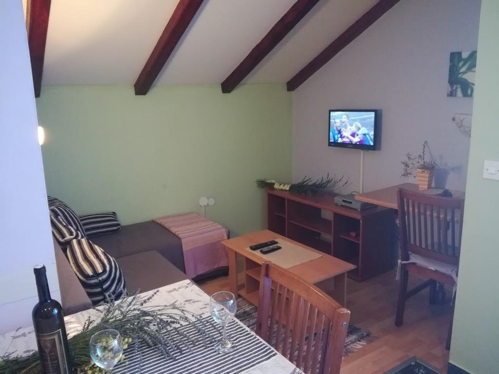 Apartments Tamara Sukošan المظهر الخارجي الصورة