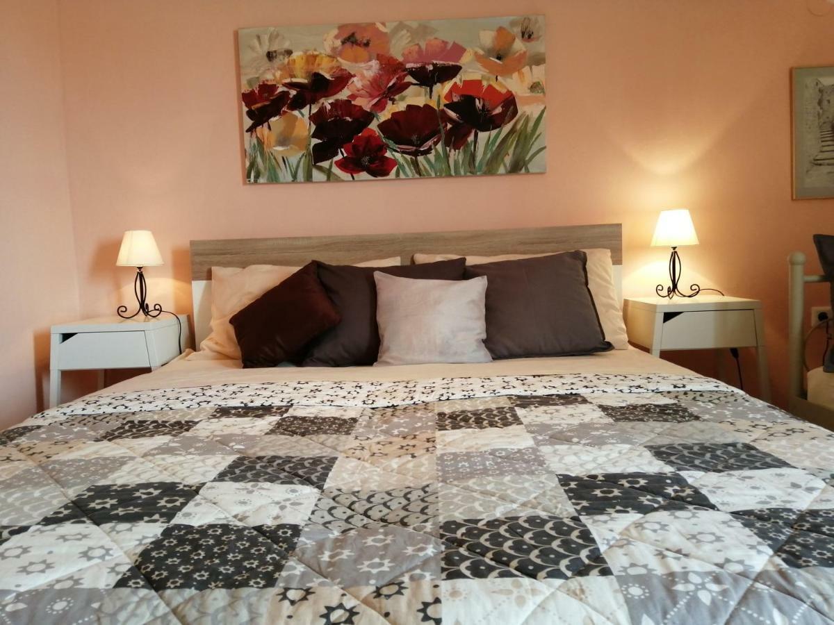 Apartments Tamara Sukošan المظهر الخارجي الصورة